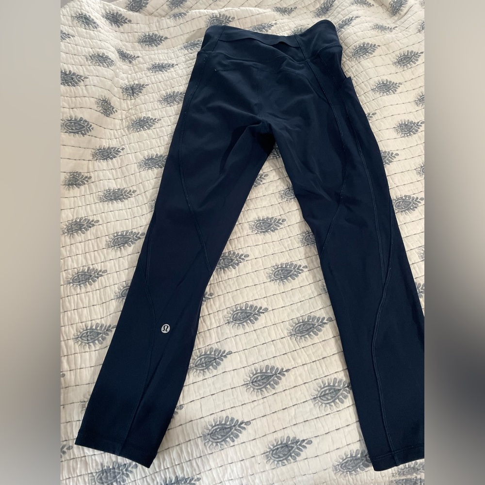 Lululemon legging size 4